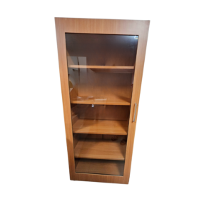 Armario con puerta de vidrio