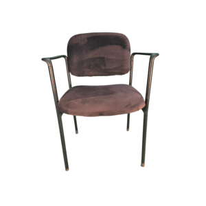 Silla de terciopelo morado